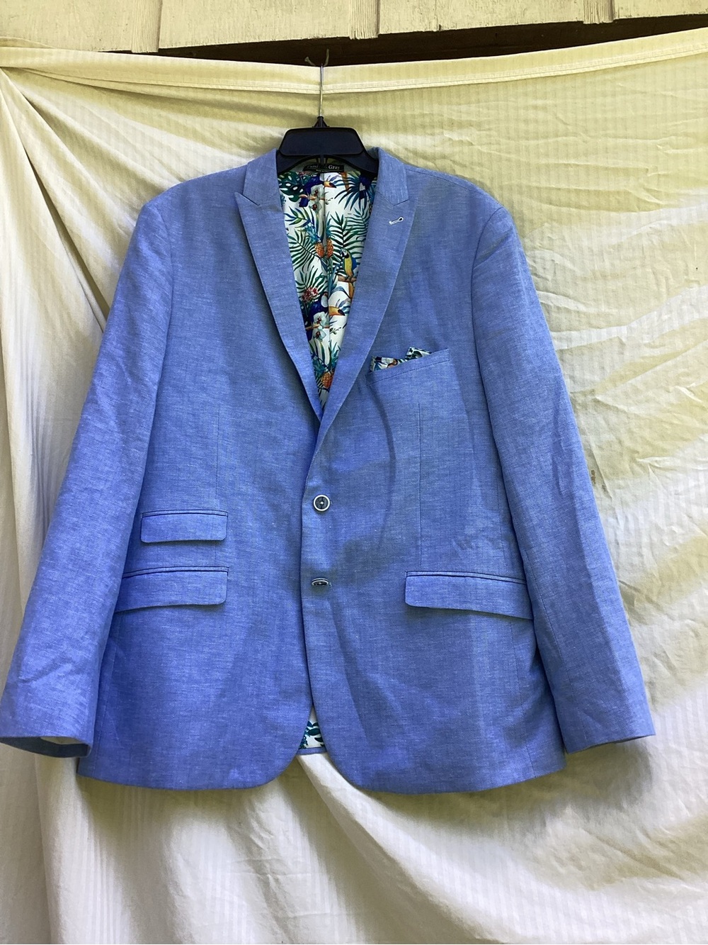 Paisley & Gray Light Blue Linen-Blend Men's Blazer with Tropical Lining, size 44